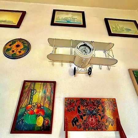 Large Space On 2 Levels With Own Roof In Townhouse בית הארחה סליאמה